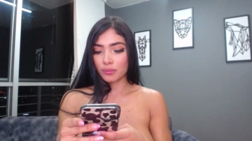 Mia_Cooper1